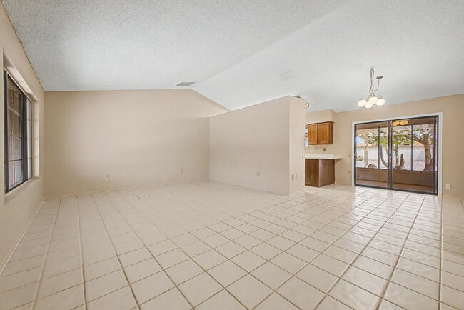 Photo - 14222 W Yosemite Dr