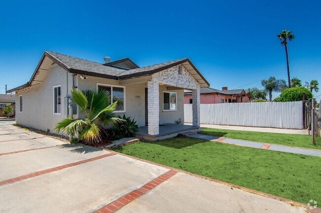 Building Photo - 11862 Art St Rental