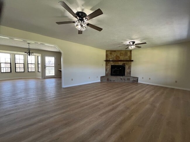 Photo - One-Level Living at the End of a Quiet Cul-de-Sac – Just 15 Minutes from Town!