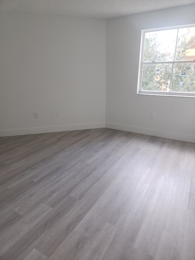 Photo - 6292 NW 186th St Unit 303