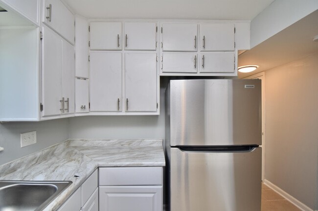 Photo - 3918 Eddystone Dr