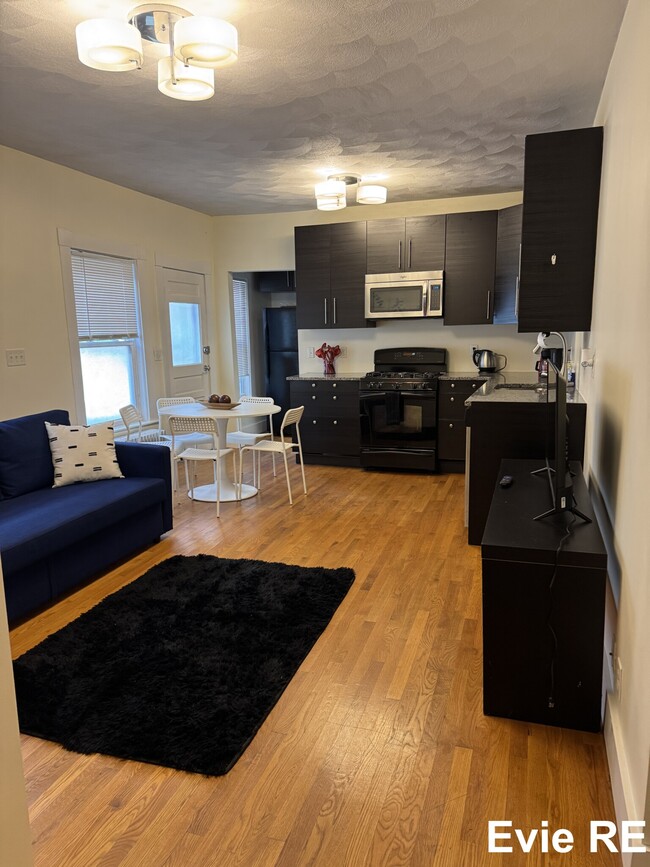 Photo - 66 Hano St Unit 4