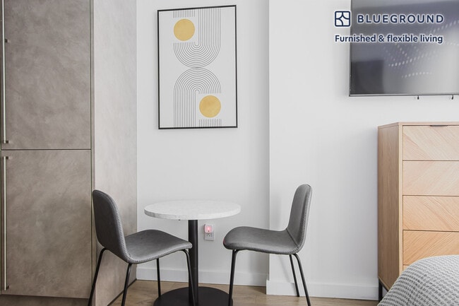 Photo - 88 East End Ave Unidad FL2-ID1744