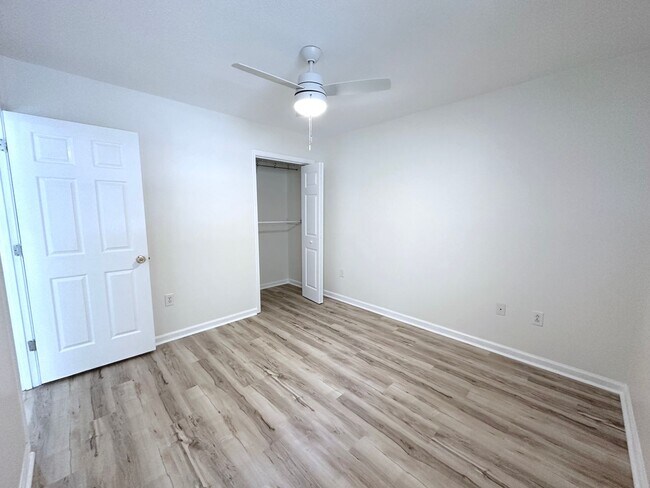 Photo - Newly updated 1 bedroom/1 bath condo in Ri...