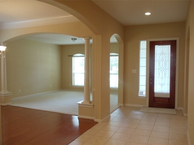Photo - 2510 Cambria Ct