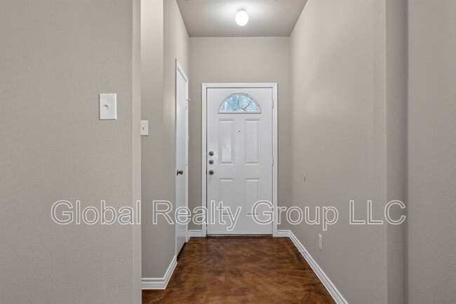 Photo - 7802 Kingsbury Way Unit 4