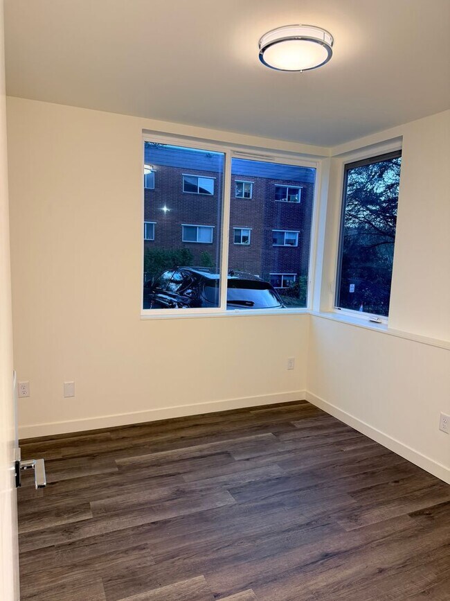 Photo - Brand New 3bd Townhome!