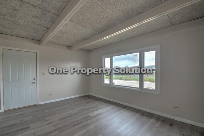Photo - 1327 Logan St