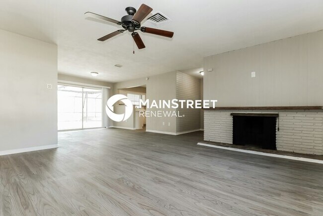 3 Bedroom Pet-Friendly Home in Largo, FL with Main Street Renewal