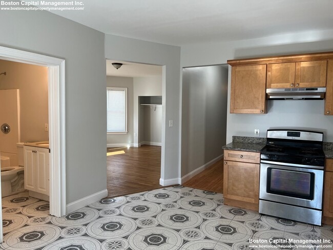 Photo - 179 Belmont St Unit 1