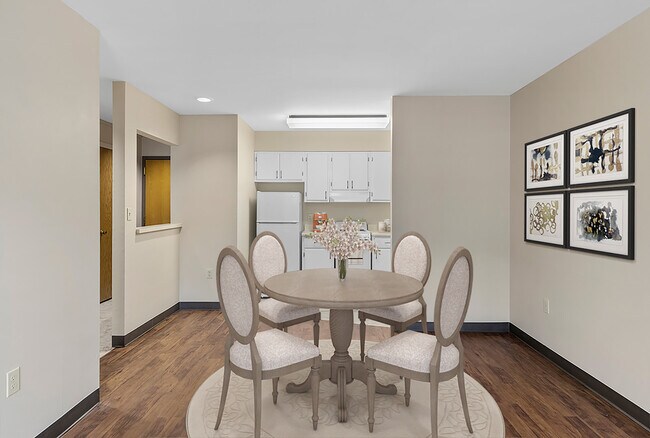 Photo - Ollie Langhorst Apartments