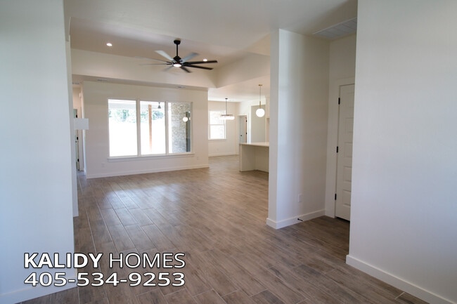Photo - 2141 Kalidy Dr