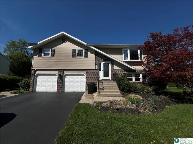 Photo - 3071 Athena Dr