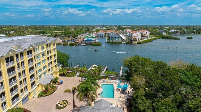 Photo - 1308 Old Stickney Point Rd Unit WP3