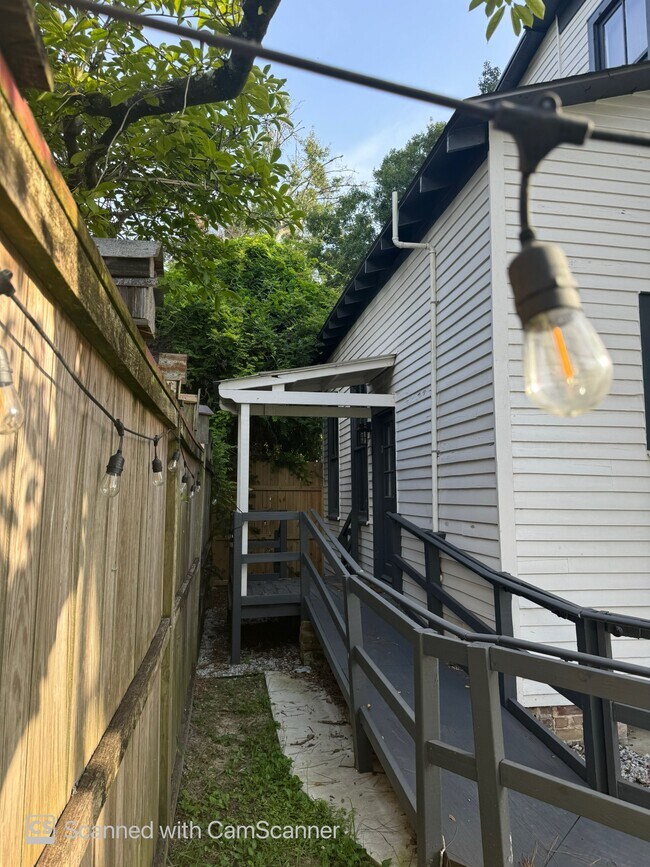 Photo - 634 N 7th St Unidad B