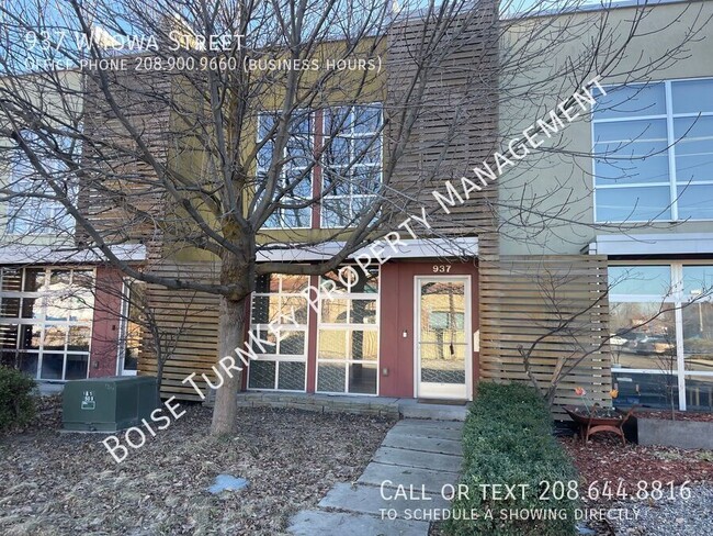 2 Bed Broadway Ave Townhouse Near BSU! - 2 Bed Broadway Ave Townhouse Near BSU!