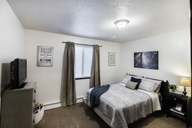 Photo - Heritage Place Apartments