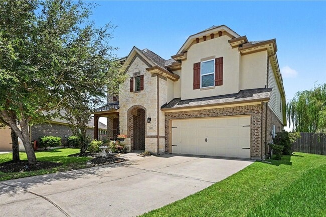 Building Photo - 2302 Blue Jay Ln