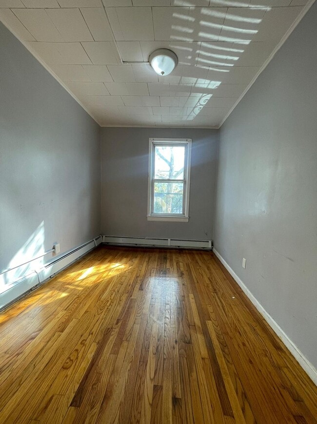 42 Rutgers Ave 4 - 41 Rutgers Ave Unit 4