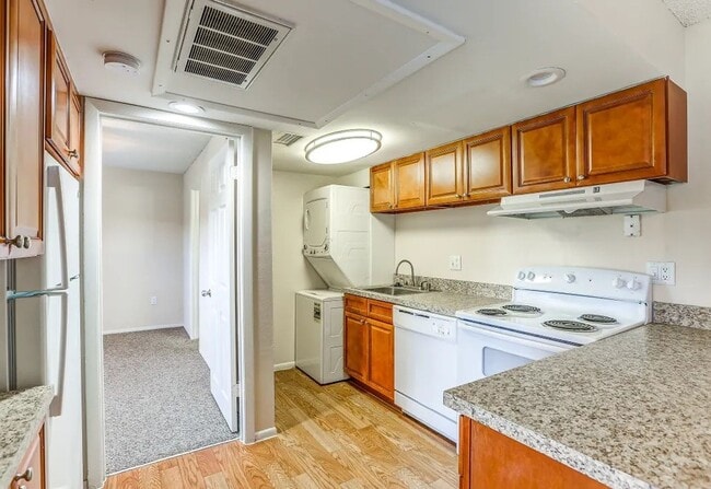 Photo - Dover Gardens