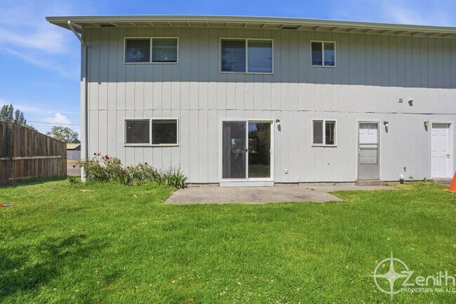 Photo - 166 Virginia St Unit B