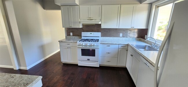 Photo - 1145 Mackinac Dr