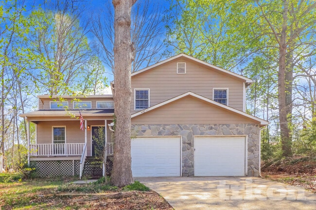 Building Photo - 286 MacLand Springs Dr