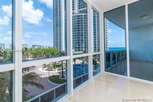 Building Photo - 18101 Collins Ave Unit 603 Rental