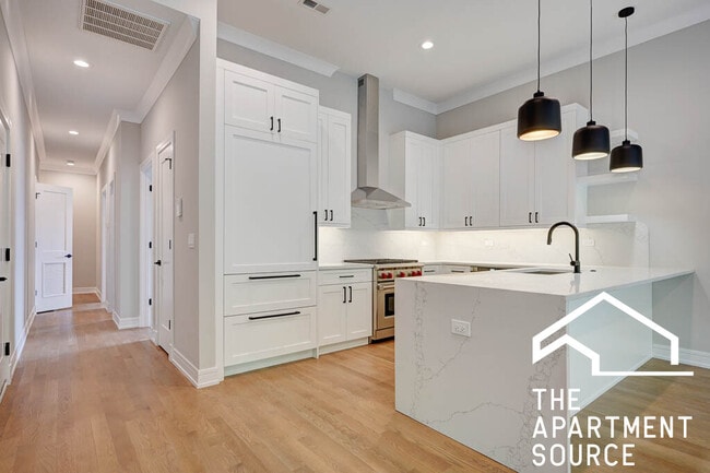 Photo - 2240 N Kenmore Ave Unidad 2N