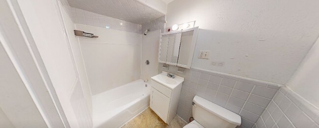 Photo - 310 Tappan St Unit 3M