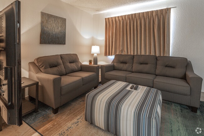1BR, 1BA - Furnished 3 - 650 SF