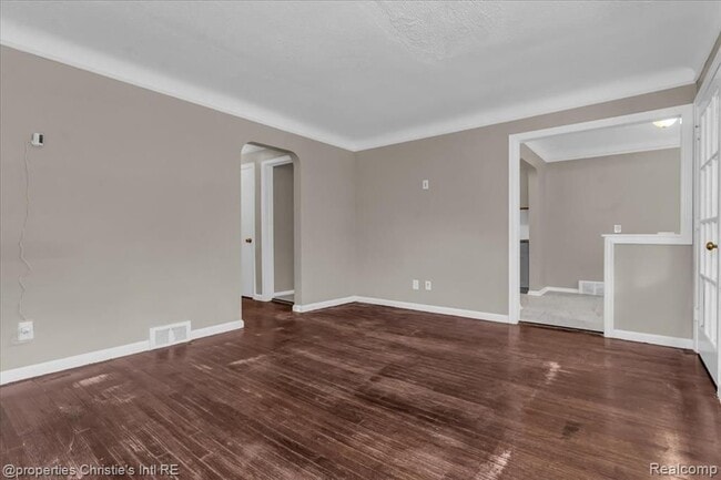 Photo - 12660 Grandmont Ave