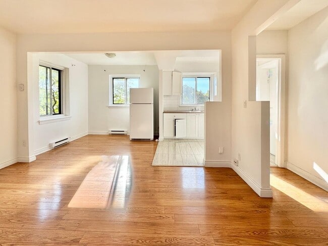 Photo - 349 Bd Graham