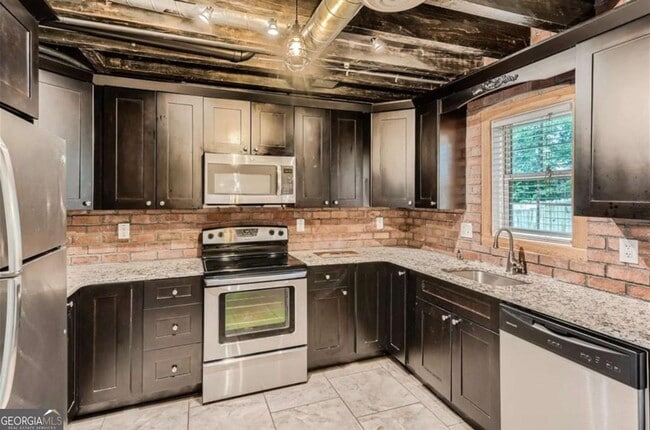 Photo - 109 Rondak Cir