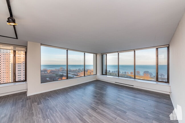 Photo - 5455 N Sheridan Rd Unit 1905