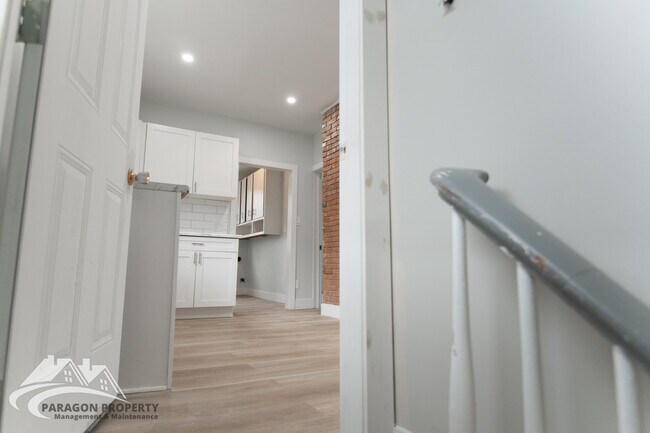 Photo - 38 Baxter St