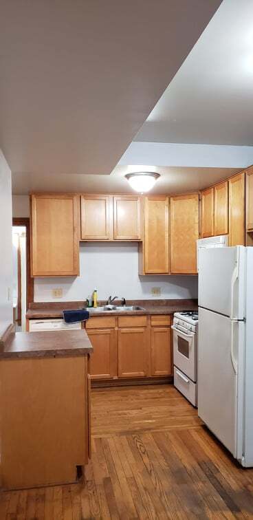 Photo - 415 Thomas Ave