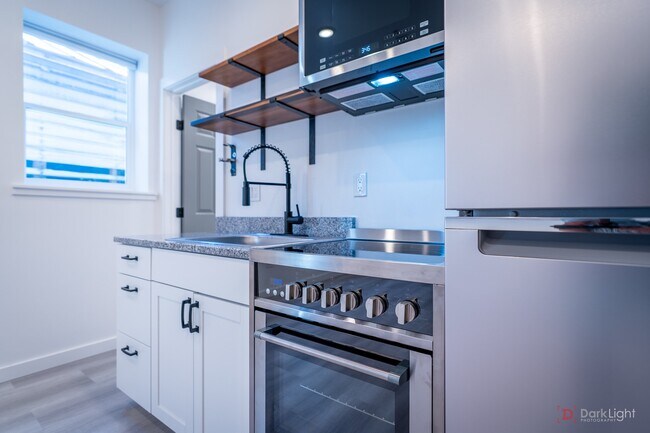 Photo - 130 N F St Unit 22