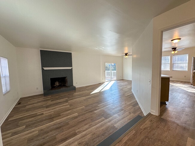 Photo - 4933 Lailwood Cir