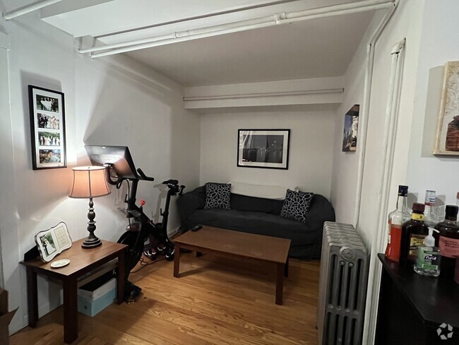 Building Photo - 24 Isabella St Unit B Rental