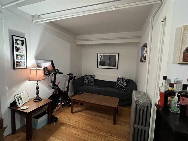 Photo - 24 Isabella St Apartment Unit B