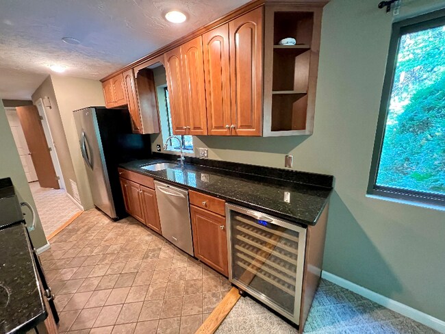 Photo - 69 Samuel Dr