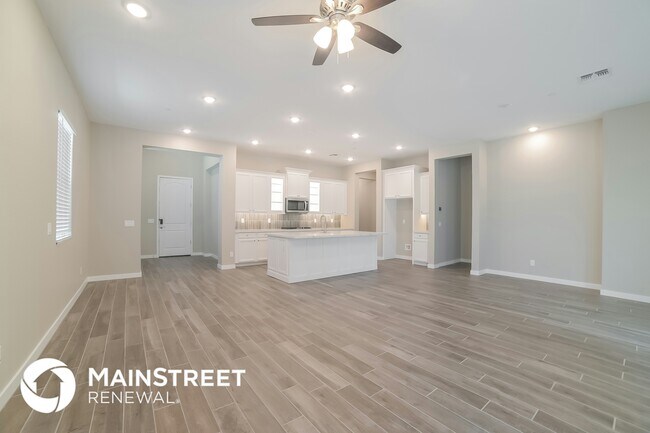 Photo - 14033 W Desert Flower Dr