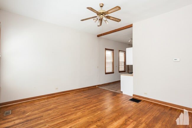 Photo - 1016 W Fry St Unit 1F