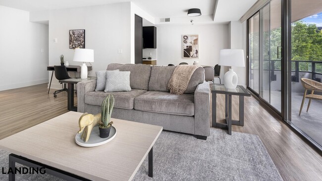 Photo - 1550 Clarendon Blvd Unit 211