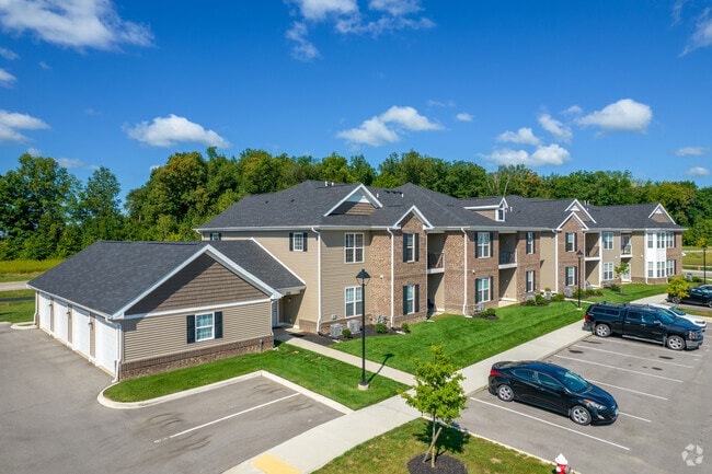 Apartments W/ Attached Garages available!