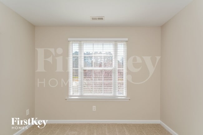 Photo - 6 Linkside Ct