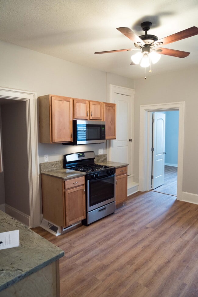 Photo - 1502 Chase Ave