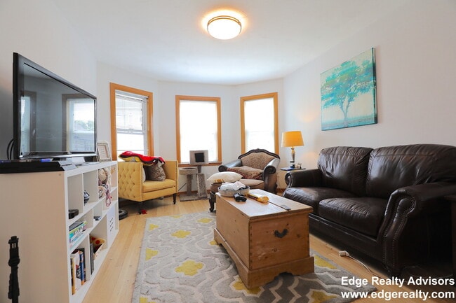 Photo - 31 Claymoss Rd Unit 3