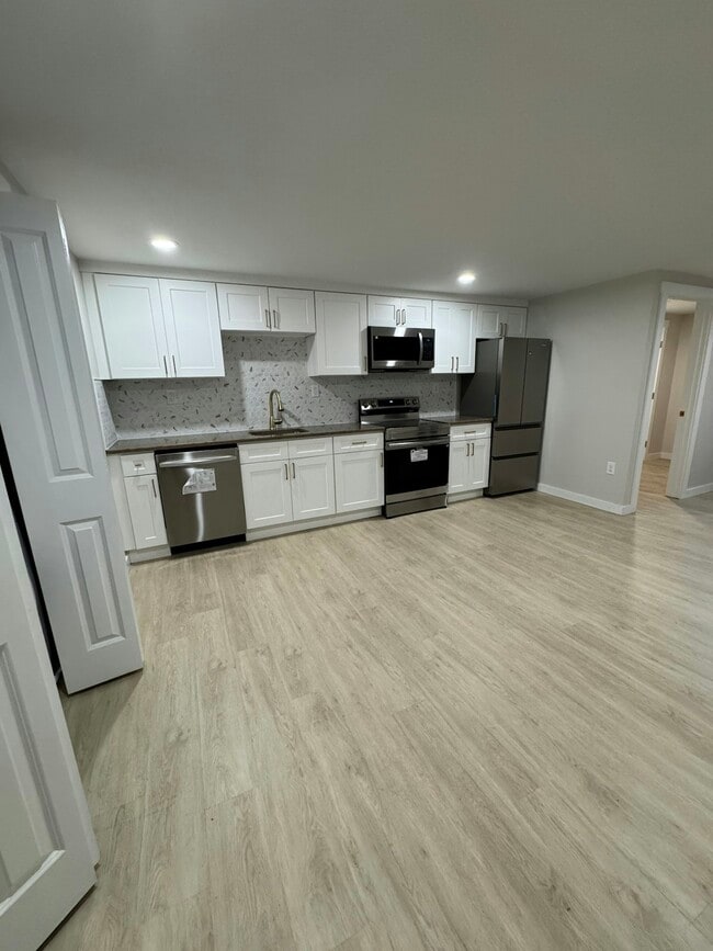 Photo - 2416 N Charles St